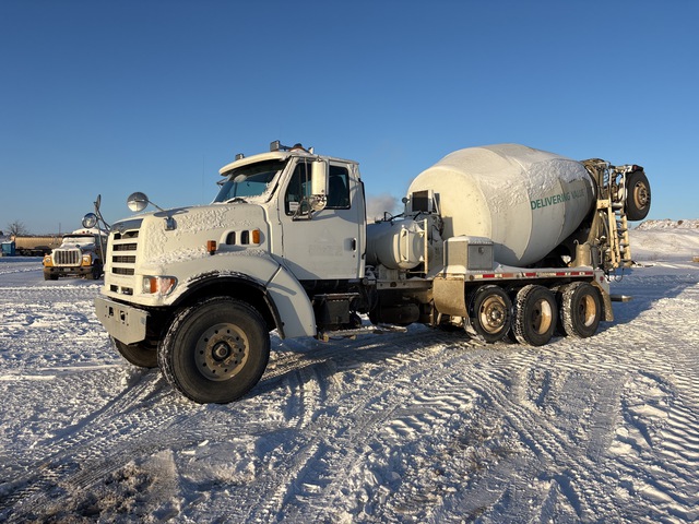 2000 Sterling LT9500 10x4 Mixer Truck