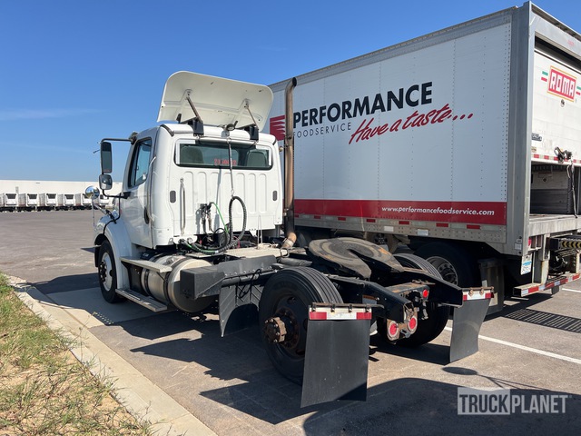 CAMIóN 2016 FREIGHTLINER