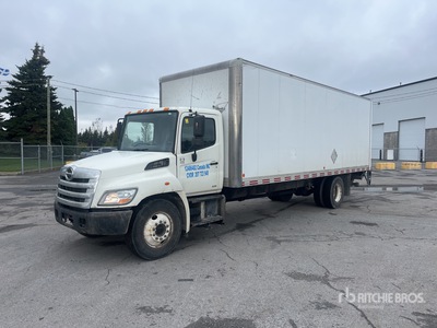 2014 Hino 268 4x2 Van Truck