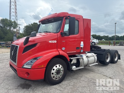 2020 Volvo VNR 6x2 T/A Day Cab Truck Tractor