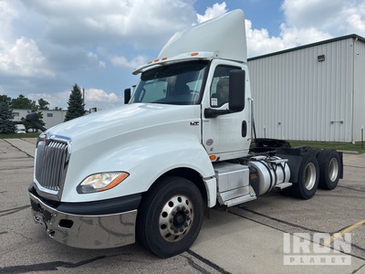2018 International LT625 6x4 3-Achs Sattelzugmaschine