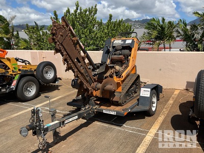 Barreto E2036RTKH-6MS Walk Behind Zanjadora w/ Trailer
