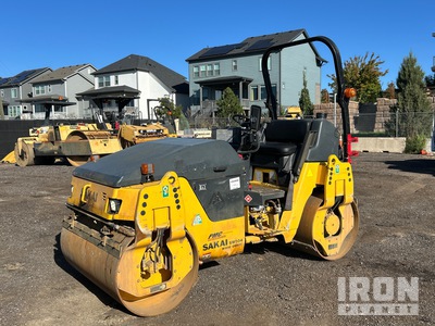 Sakai SW504 Double Drum Roller