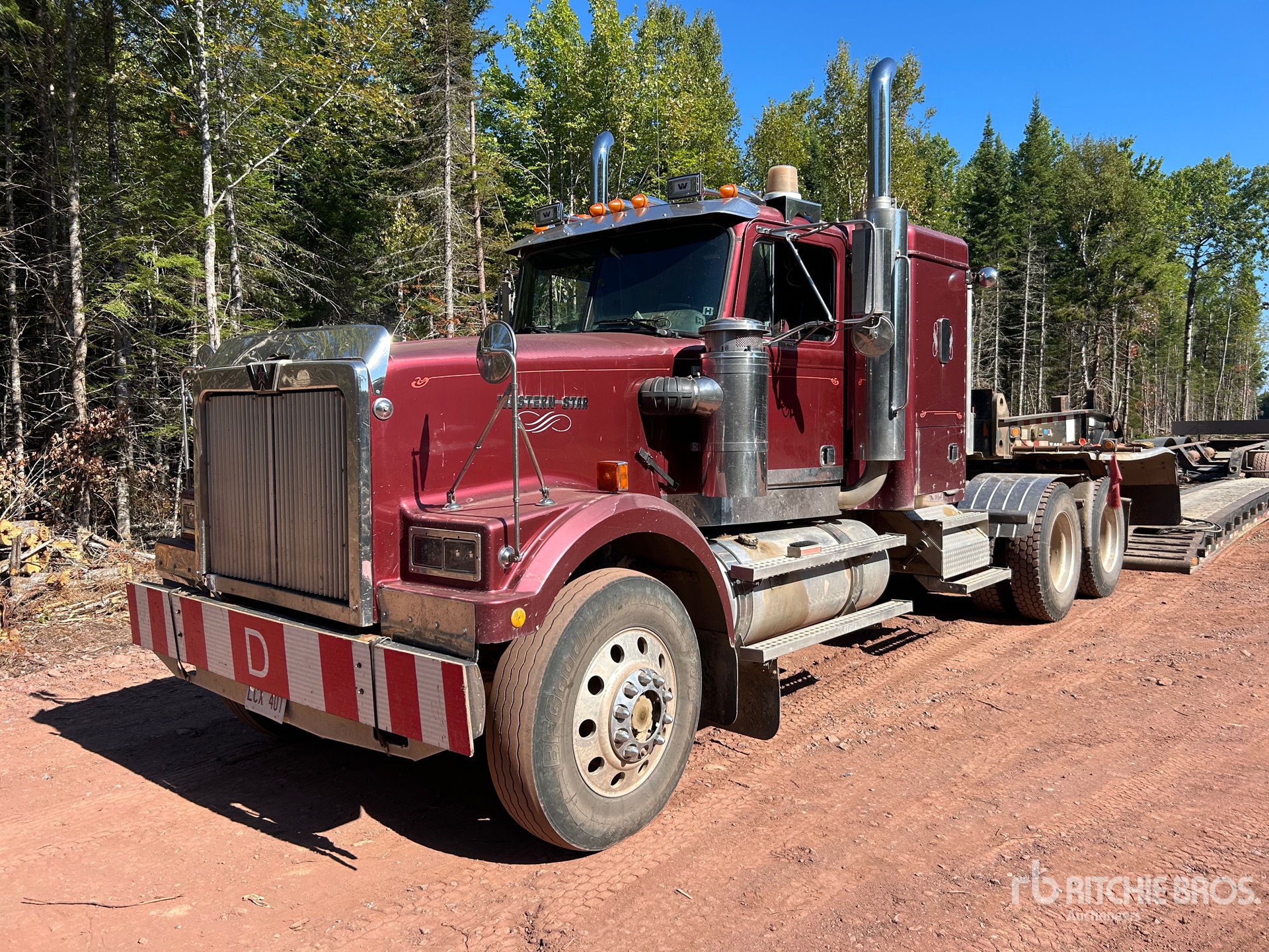 1996 Western Star 4964F 6x4 T/A Sleeper Truck Tractor