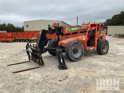 2017 JLG 10054 Ładowarka teleskopowa