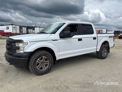 2015 Ford F-150 XL 4x4 Crew Cab Pickup