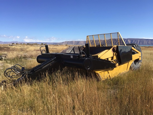 2003 Ashland I-180TS 2 Tire Hydraulic Pull Scraper