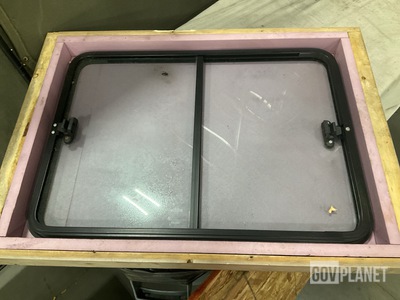 Oshkosh 4173571 Vehicular Window
