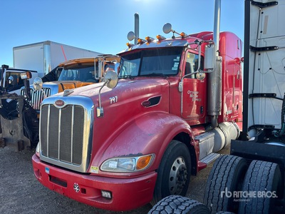 2007 Peterbilt 386 6x4 T/A Sleeper Truck Tractor