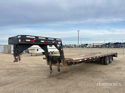 2014 Norberts 30 ft T/A Gooseneck Plant Trailer
