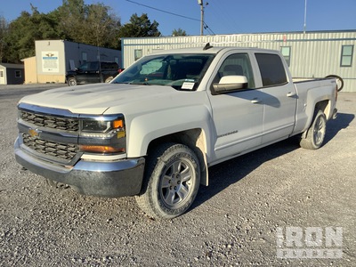 2017 Chevrolet Silverado 1500 4x4 Crew Cab Pickup