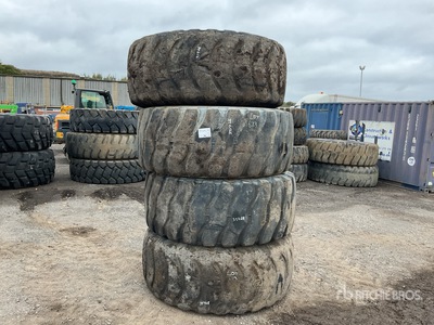 Quantity of (4) を見 Tires