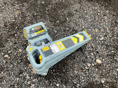 Quantity of (4) Radiodetection CAT4 Cable Detector Divers - Équipement de prospection géophysique