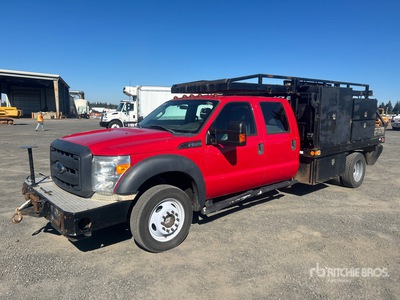 2015 Ford F-550 XL 4x4 Crew Cab Flatbed Truck