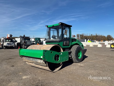 2016 Bomag BW211D-5 Smooth Drum Compactor