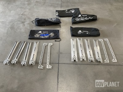(26) Hardigg 472-MEDLEGSET Table Leg Sets