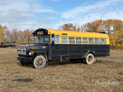 1994 Ford B-600 26-Seat School Bus