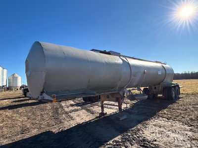 1964 Westeel 6000 gal T/A Trailer cisterna