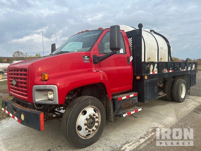 2007 Chevrolet C7500 4x2 Flatbed Truck