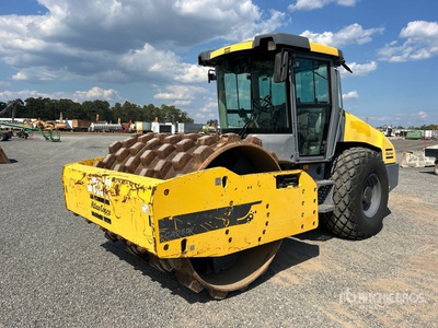 2015 Dynapac CA2500D Smooth Drum Compactor