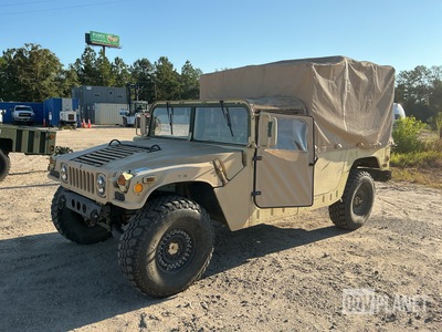 AM General M1097R1 HMMWV 2 Door Soft Top w/Truck Body