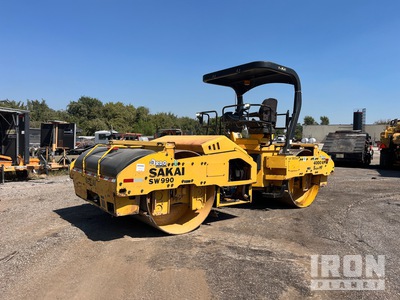 2014 Sakai SW990 Compacteur à double bille