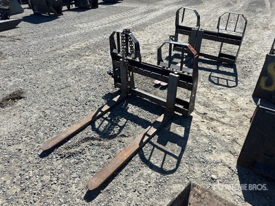 2020 Bobcat 48 in Skid Steer Forks