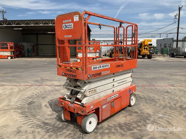 ELEVADOR TIJERA 2019 SNORKEL S3226E