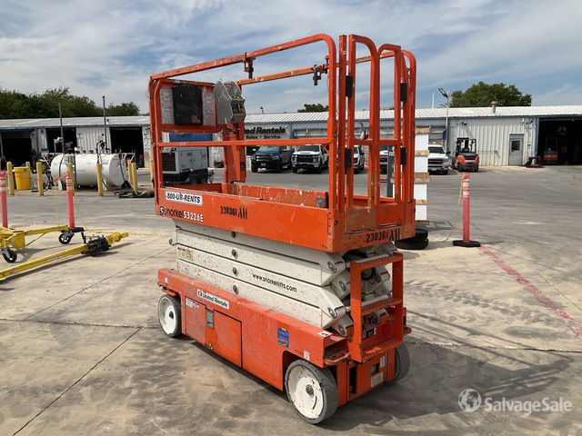 ELEVADOR TIJERA 2019 SNORKEL S3226E