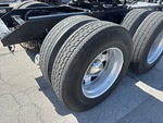 4 Underbody - Truck with Right Rear Drive Tires