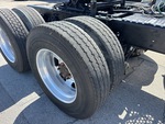 4 Underbody - Truck with Right Front Drive Tires
