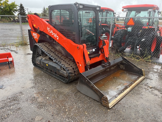 MINI CARGADOR SOBRE ORUGAS 2022 KUBOTA SVL972