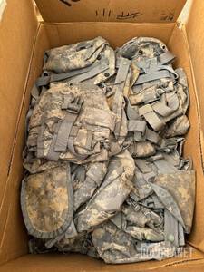 Lot of 442 Military Canteens & Covers- 400 Insulated Covers/42 Canteens