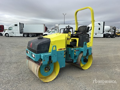2003 Ammann AV26E Double Drum Roller