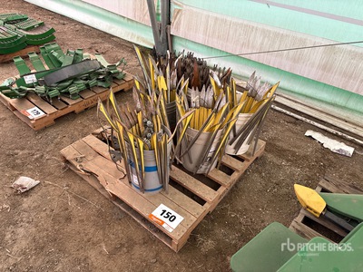 Approximately 100 pcs Crop Lifters Pièces diverses