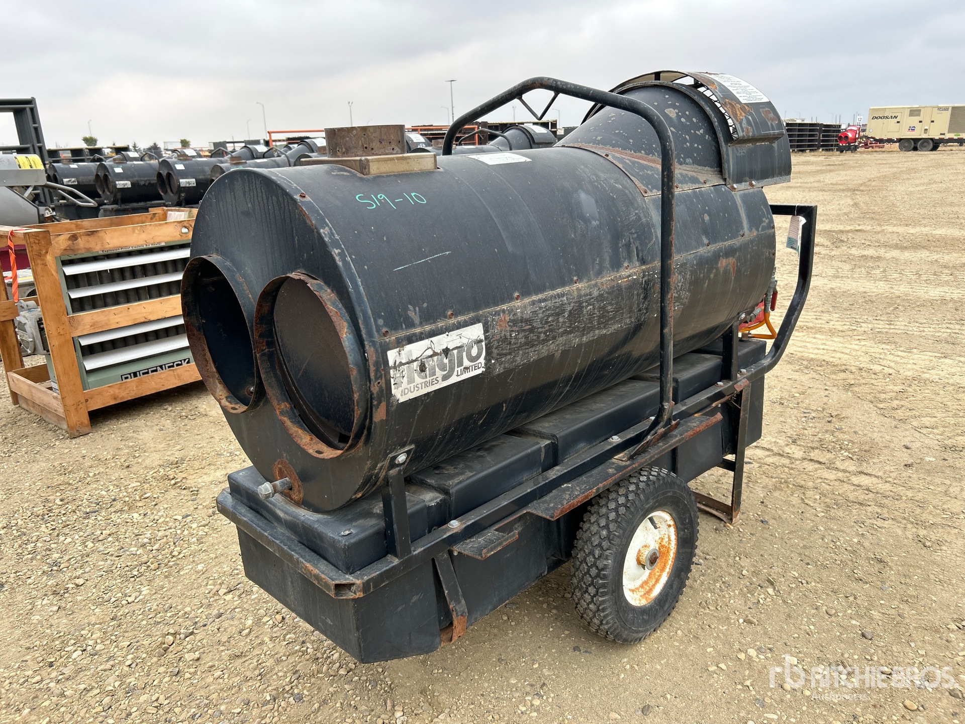 Flagro FV0-400 390000 BTU Kachel