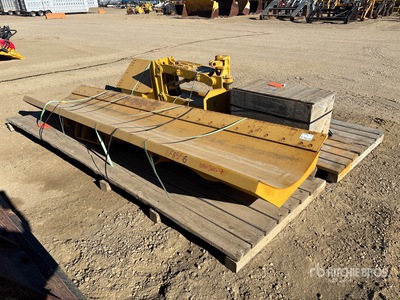 Cat 144 in Motor Grader Snow Wing - Fits 14M