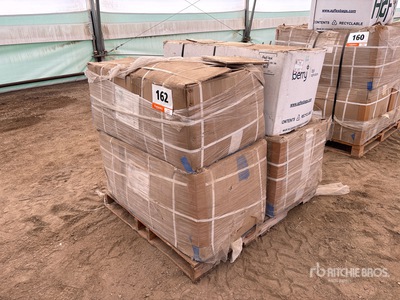 Quantity of (4) Boxes of 10 ft X 300 ft Grain Bags Varios, manejo de grano