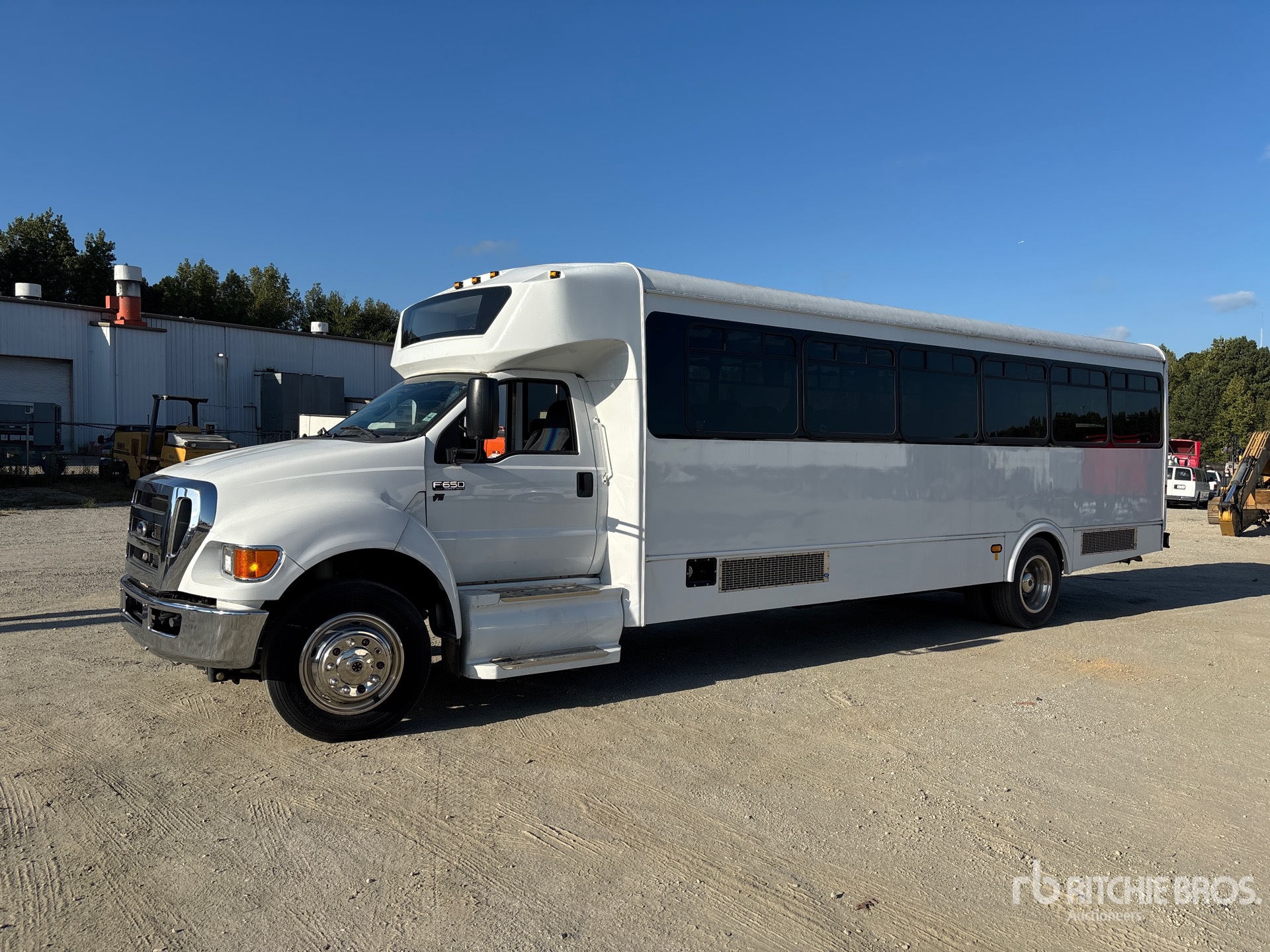 2015 Ford F-650 4x2 33-Seat Transit XLT Bus