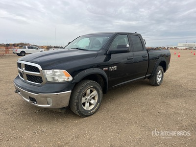 2013 Ram 1500 4x4 Extended Cab Pickup