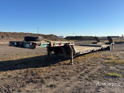 45 ft T/A Step Deck Trailer