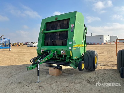 2008 John Deere 568 Round Baler