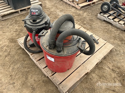 Quantity of (2) Shop Vac Divers - Outils à main