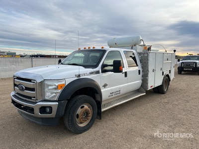 2015 Ford F-550 XLT 4x4 Crew Cab Service Truck