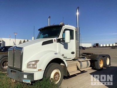 2016 Kenworth T880 6x4 T/A Day Cab Truck Tractor