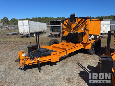 2025 LeeBoy HB4T T/A Hot Box Trailer