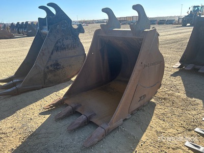 Daequip HE250 WBM 42 in Q/C Digging Excavator Bucket