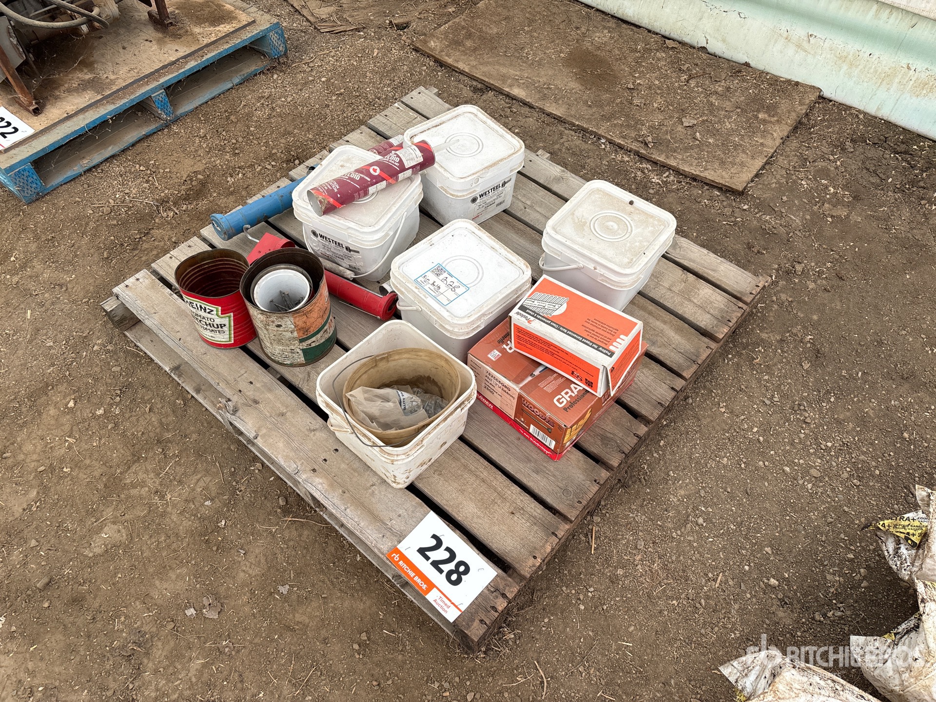 Quantity of Bin Bolts