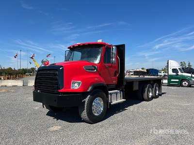 2018 Freightliner 114SD Flatbed Truck