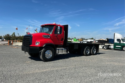 2018 Freightliner 114SD 6x4 Flatbed Truck